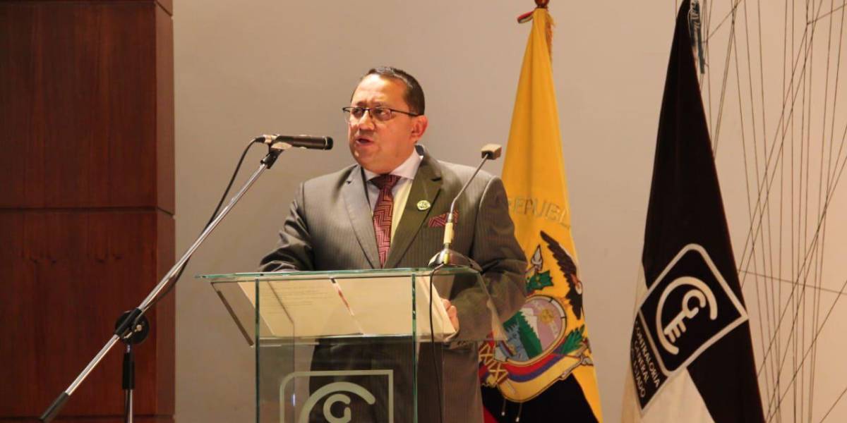 Mauricio Torres asegura que donde haya fondos del Estado habrá fiscalización de la Contraloría