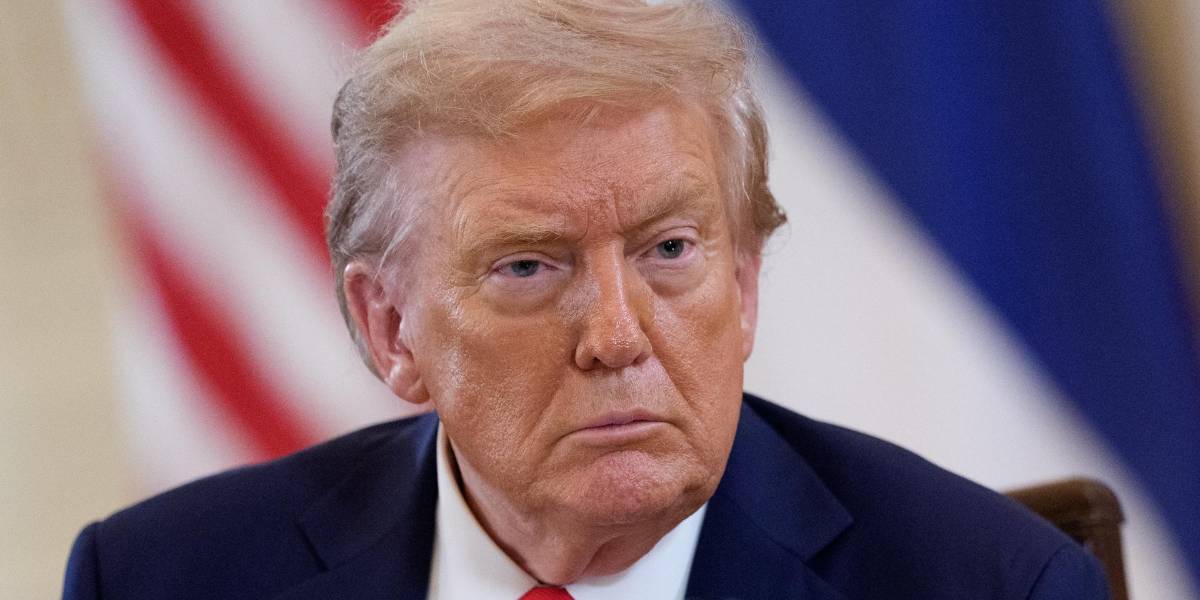 Trump afirma que EE.UU. atacó a un barco cargado con drogas procedente de Venezuela