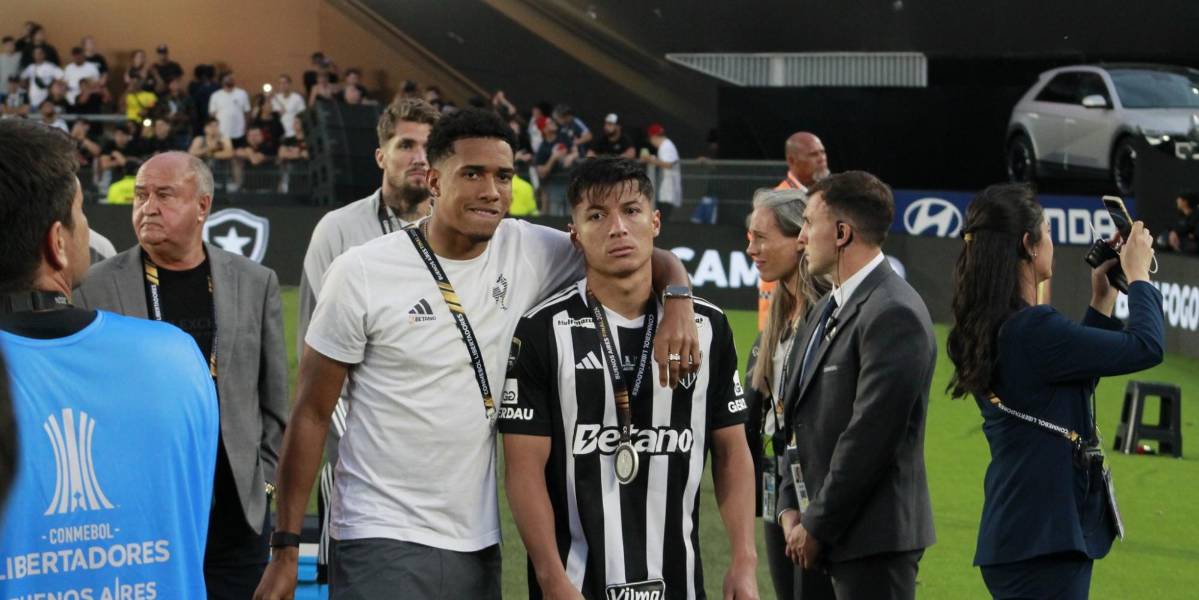 Alan Franco, desconsolado tras perder la final de la Copa Libertadores