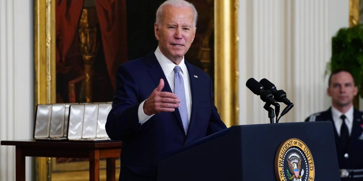 Joe Biden, al borde de un escándalo por varios documentos clasificados