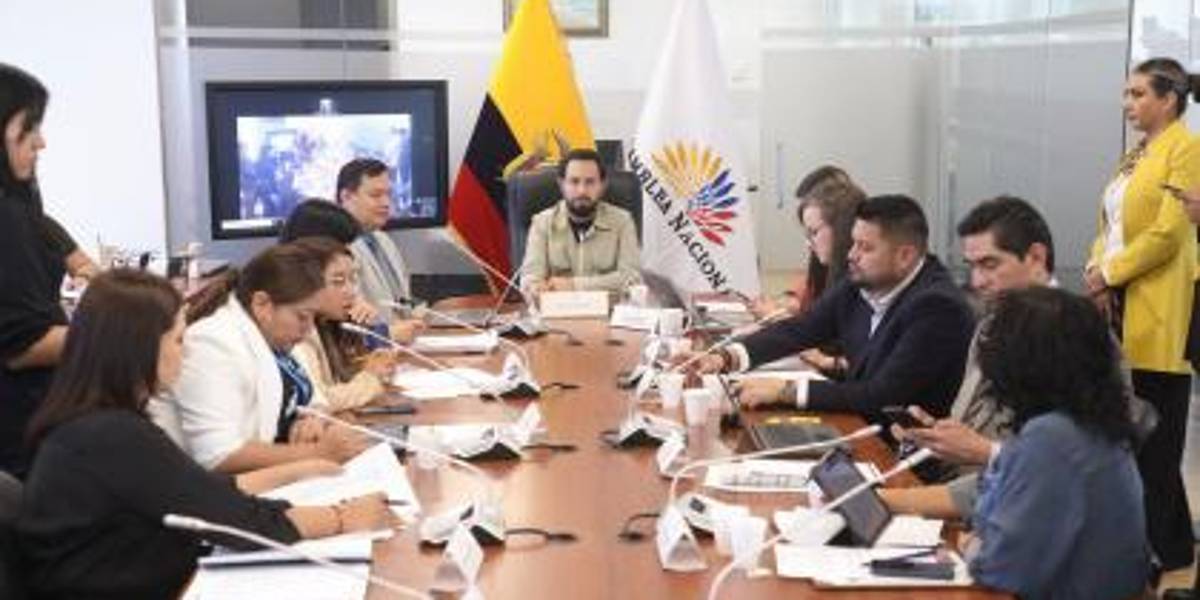 El presupuesto para el sector de Salud se incrementó en USD 576 millones para 2025