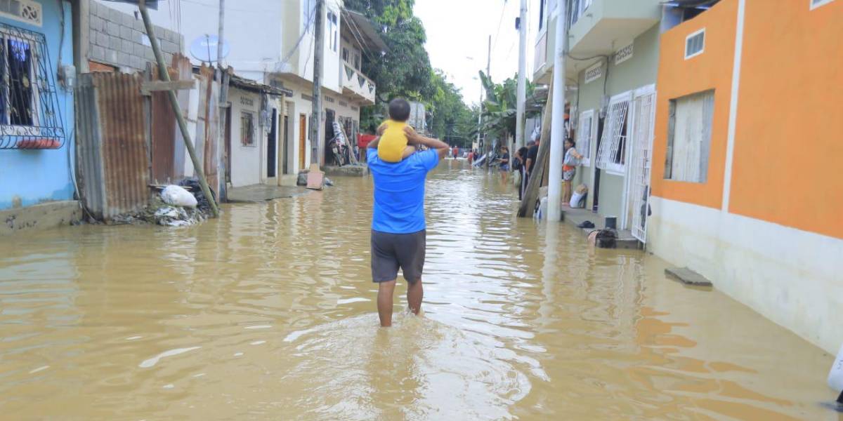 Balao es declarado en emergencia debido al desbordamiento de su río