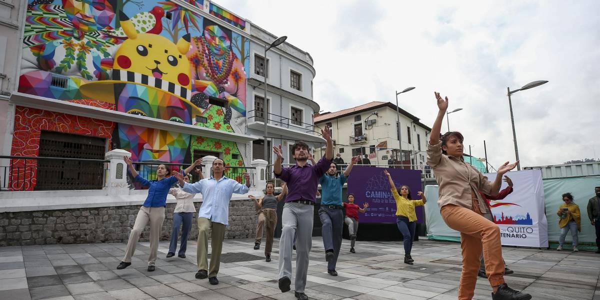 Pikachu, protagonista en mural que conmemora el Bicentenario