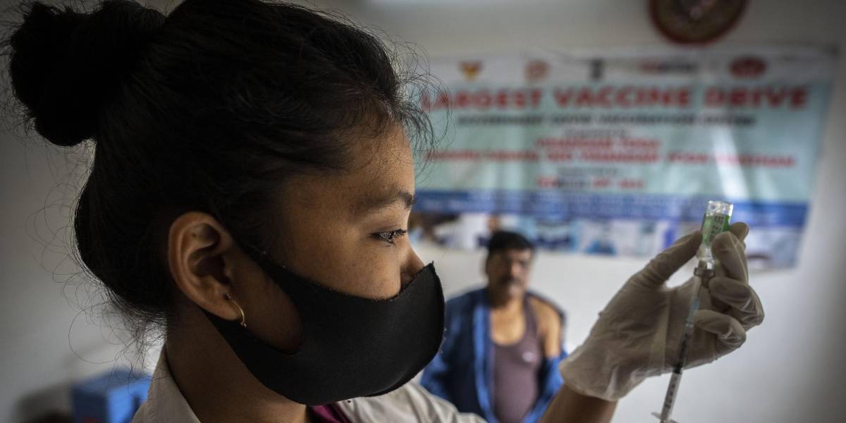 Nueva subvariante de ómicron preocupa dentro y fuera de India