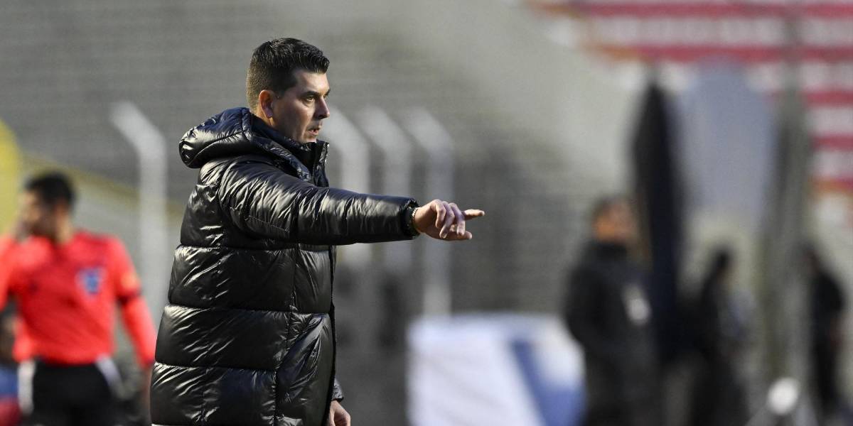 En las próximas horas llegará Ismael Rescalvo a Guayaquil para firmar con Barcelona SC