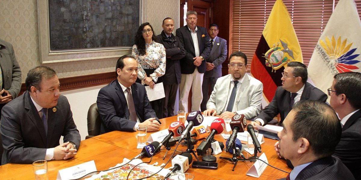 La Corte Nacional y el Ejecutivo presentaron reforma a la Ley de Garantías Constitucionales