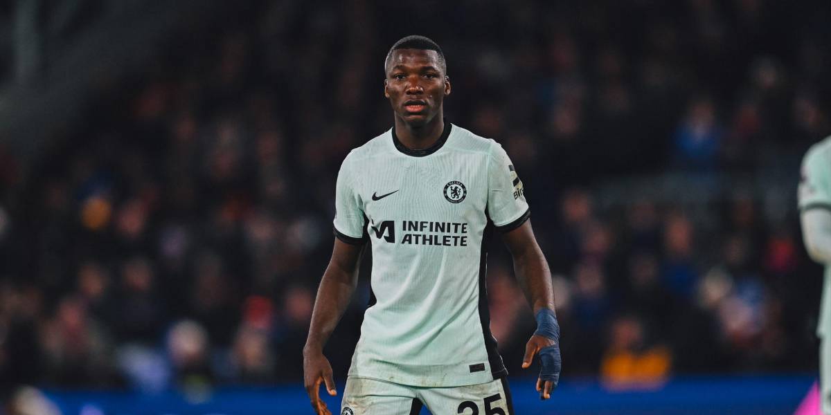 Chelsea, con Moisés Caicedo, derrotó a Crystal Palace sobre el final del partido