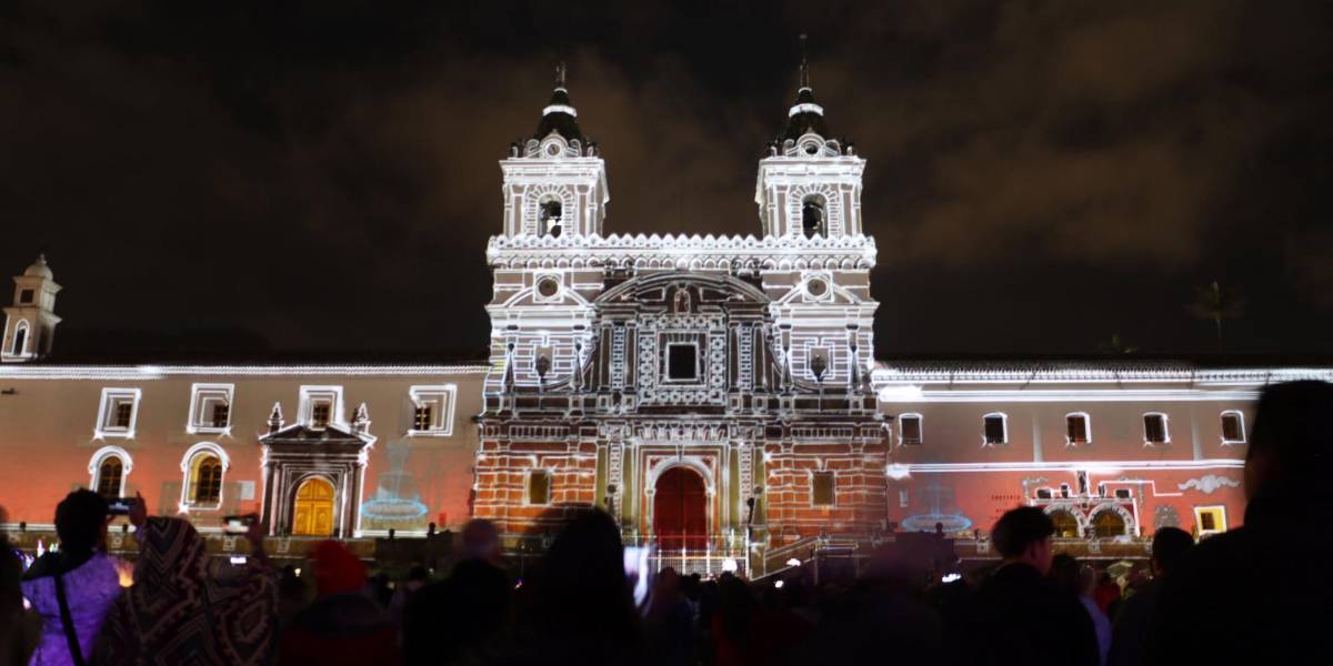 Cerca de 365 000 personas participaron en el festival de mapping en Quito, un 37 % más que en 2024