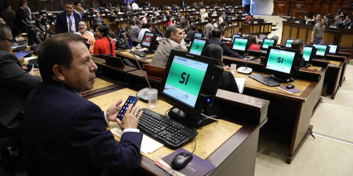 La Asamblea aprobó terna para vocales de la Judicatura