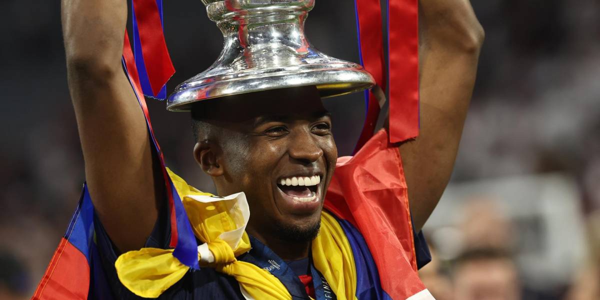 Willian Pacho, el primer ecuatoriano en ganar la Champions League