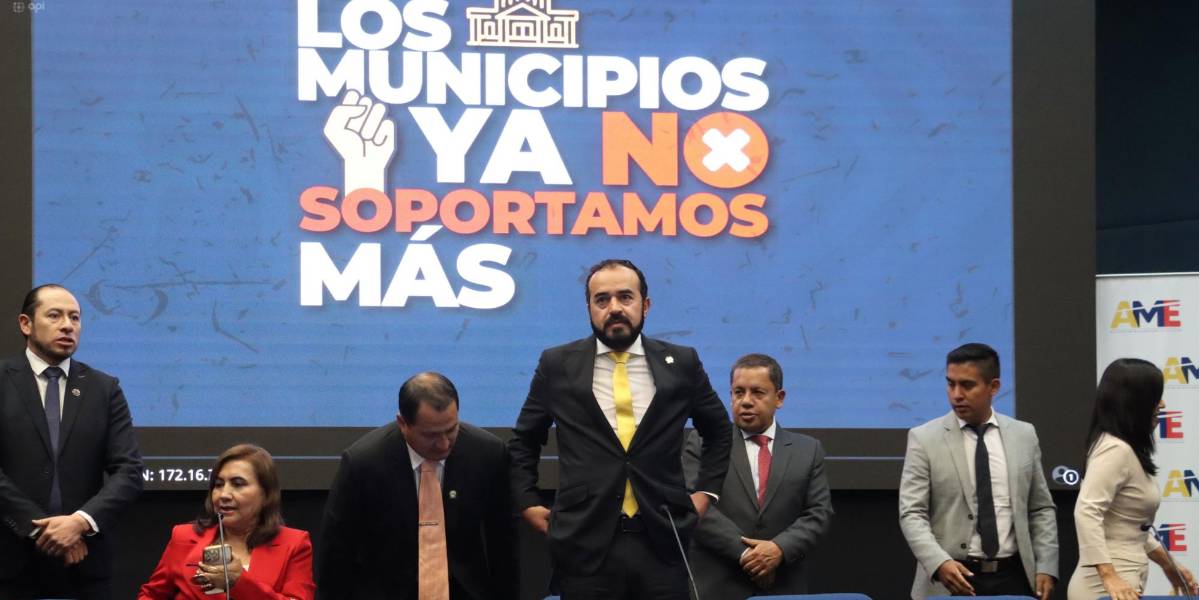 La AME dice que la elección de Yuri Colorado como presidenta es ilegal