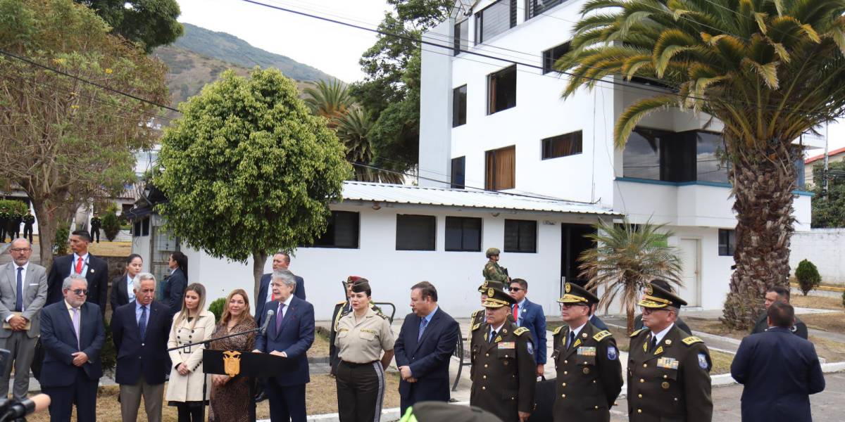 Juez de Quito acoge pedido de Fiscalía y no da paso a demolición de edificio policial