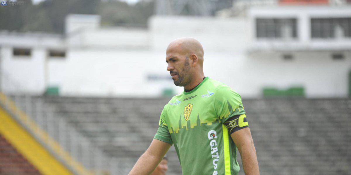 Fernández y su denuncia a Cumbayá FC: No teníamos ni agua