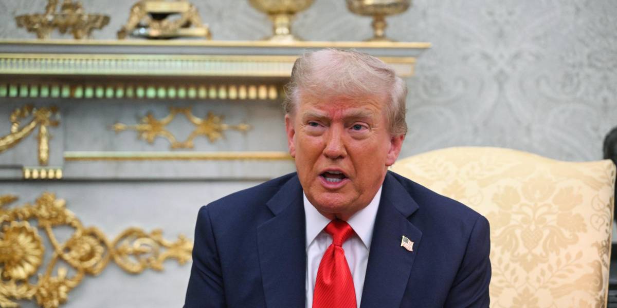 Trump advierte a Venezuela que derribará sus cazas si ponen en peligro a militares de EE. UU.