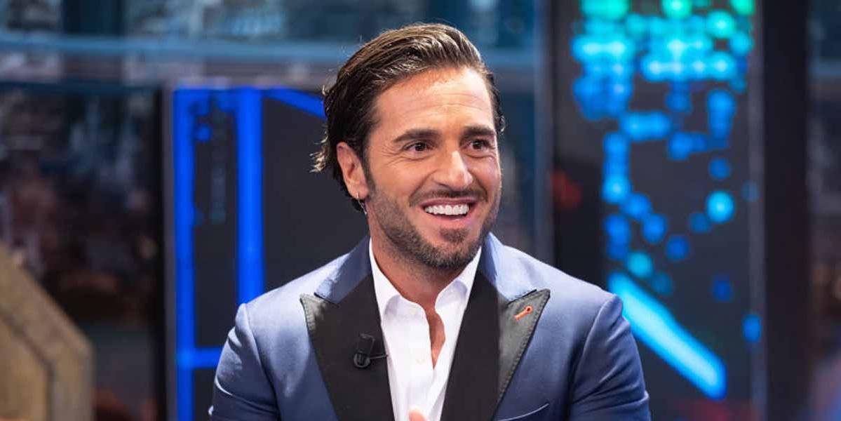 Fotografía del cantante y compositor David Bustamante