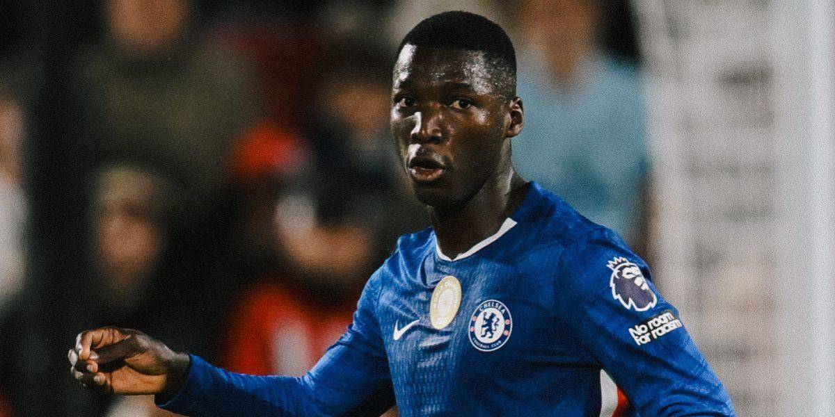 Moisés Caicedo recuperó y asistió en gol del Chelsea sobre el Tottenham