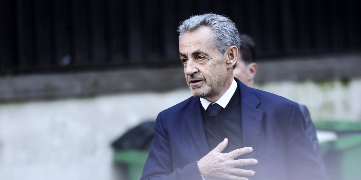 El expresidente francés Sarkozy entra en prisión por asociación ilícita