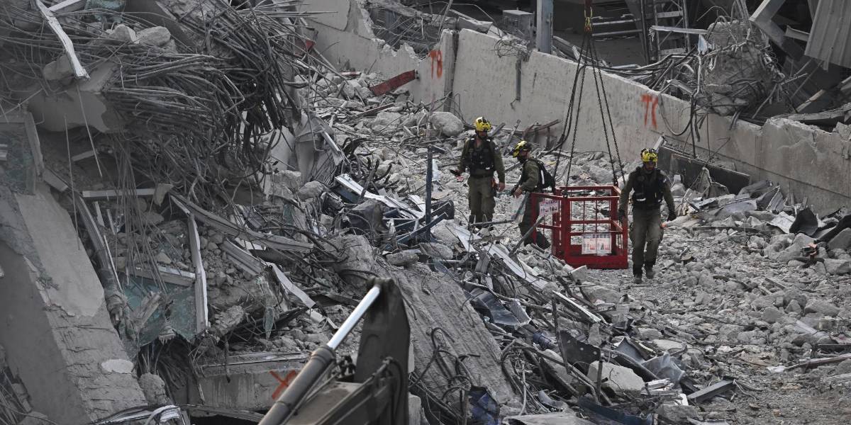 Una mujer sobrevivió 91 horas bajo los escombros tras el terremoto en Birmania