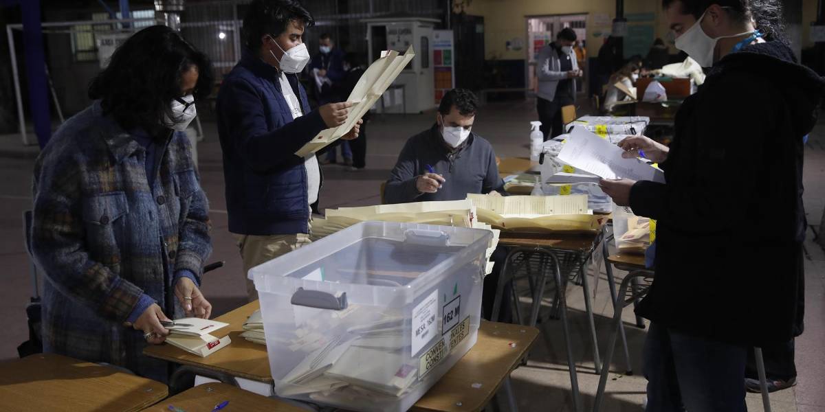 Ciudadanos y oposición marcarán pauta en nueva Constitución de Chile