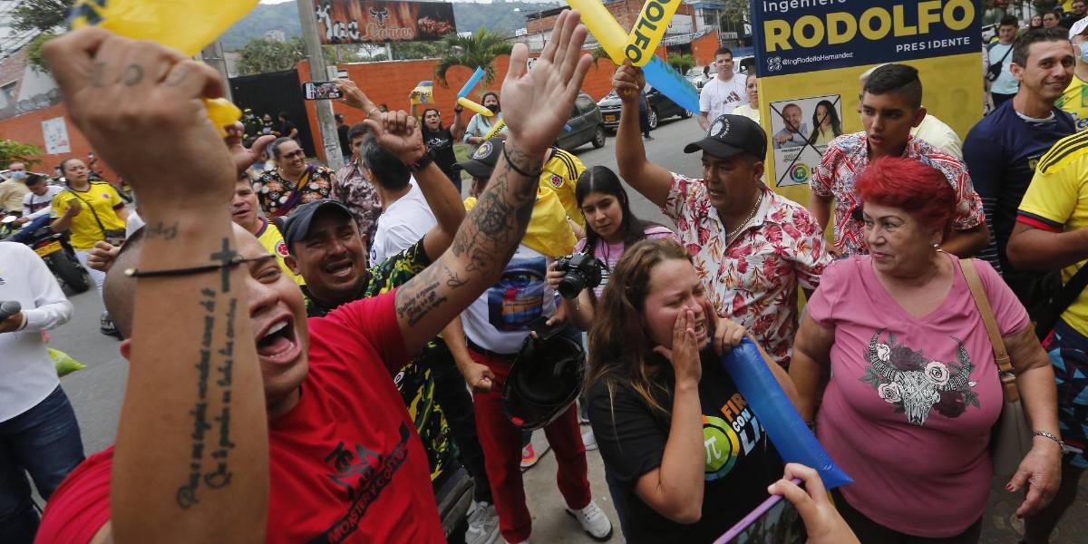 Una Colombia expectante se juega su futuro en las presidenciales más reñidas