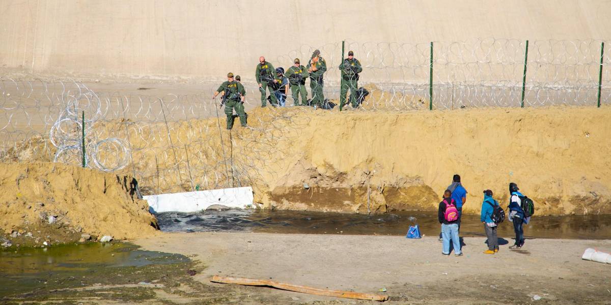 En 2023, más de 70 mil ecuatorianos salieron del país y no retornaron