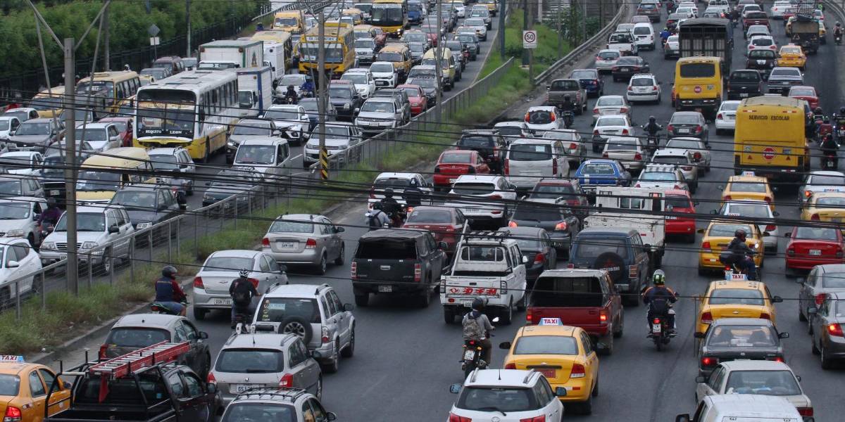 Puentes de la Unidad Nacional tendrán cierres nocturnos por mantenimiento