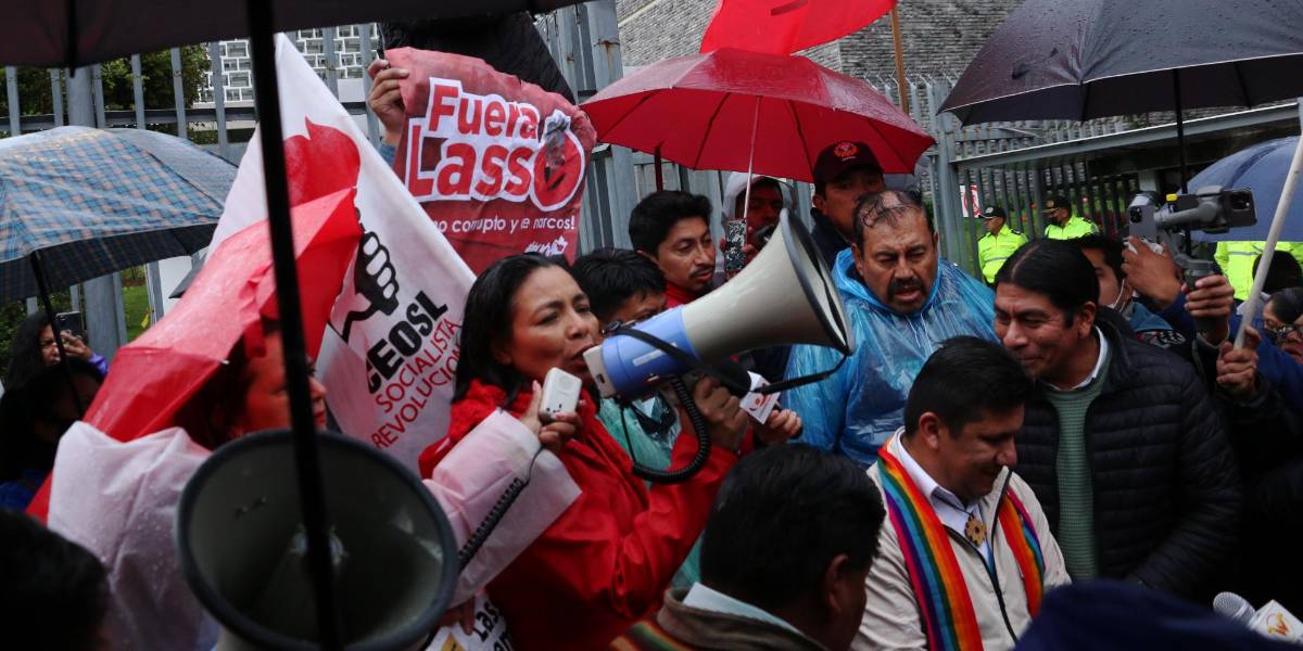 Riesgo País de Ecuador sube a 1.868 puntos en medio del pedido de juicio político contra Guillermo Lasso