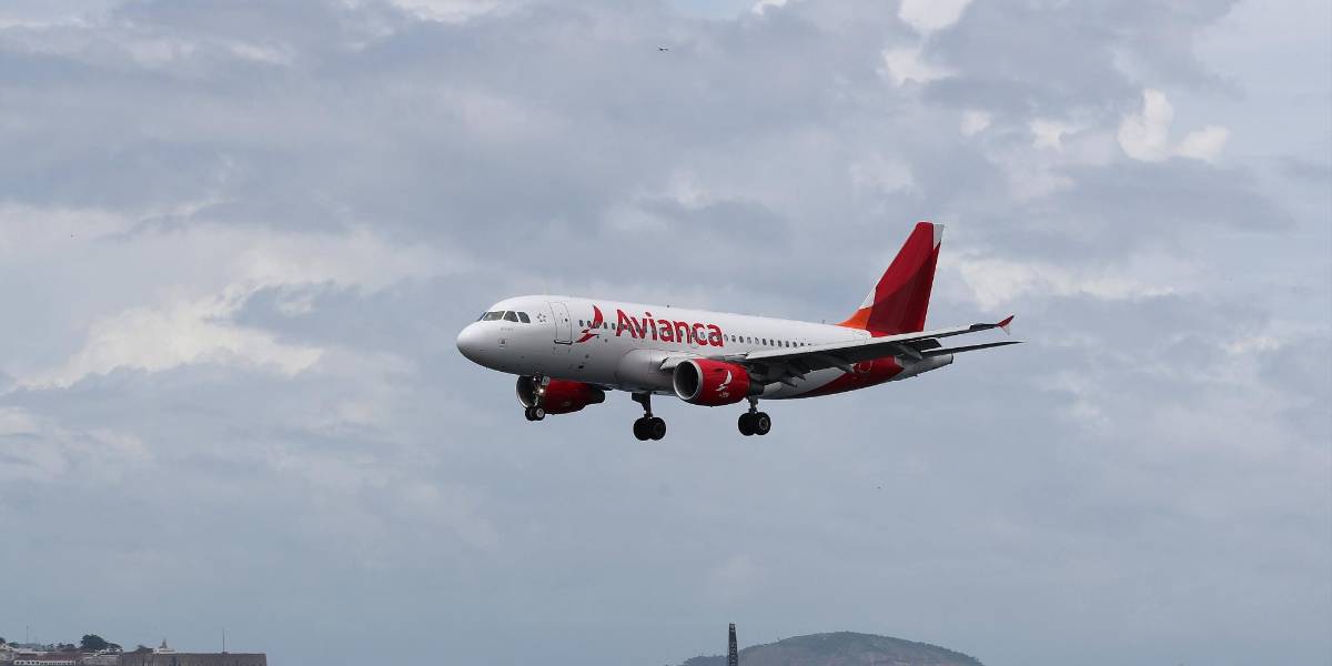 Avianca obtiene promesa de 1.600 millones dólares para salir de bancarrota