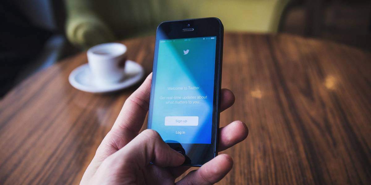 Twitter ya permite enviar el mismo mensaje directo hasta a 20 contactos