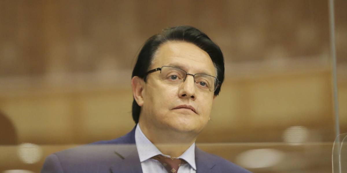 Fernando Villavicencio presentó denuncia por videos de Glas y Cortázar