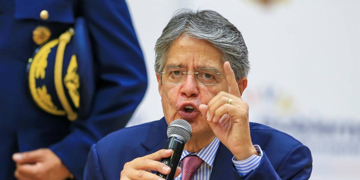 Lasso viaja hoy a Lima a entregar la Comunidad Andina