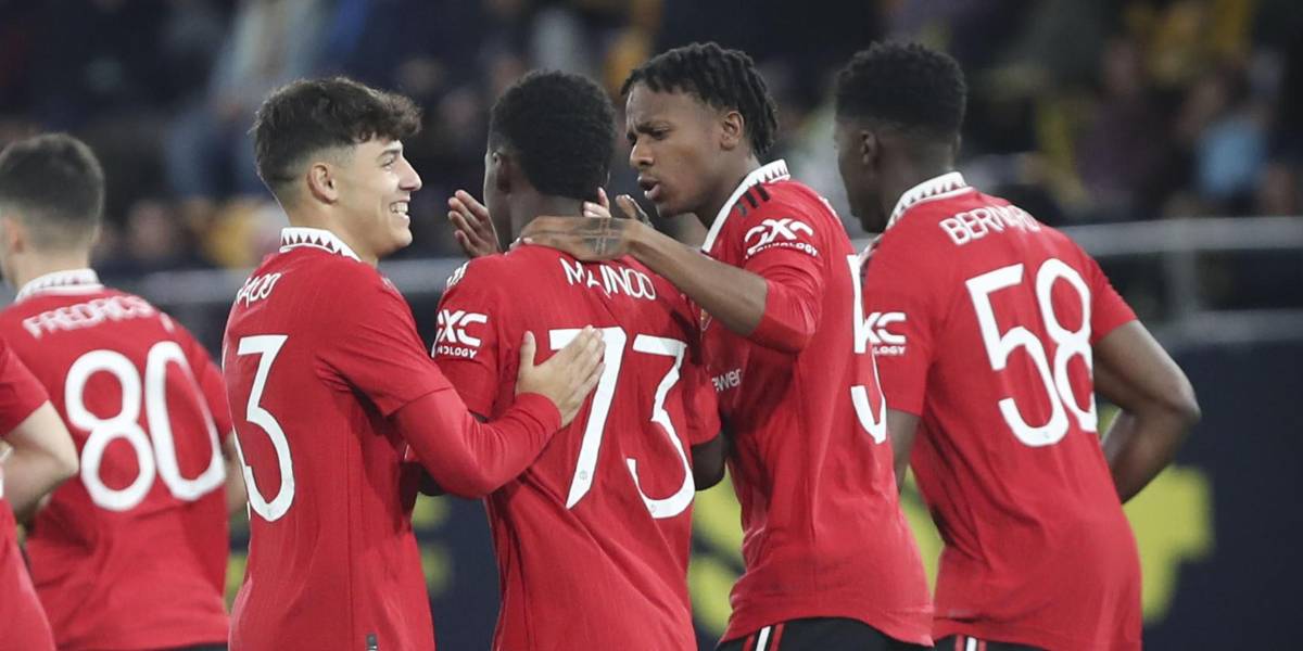 Millonaria oferta desde Qatar para adquirir al Manchester United