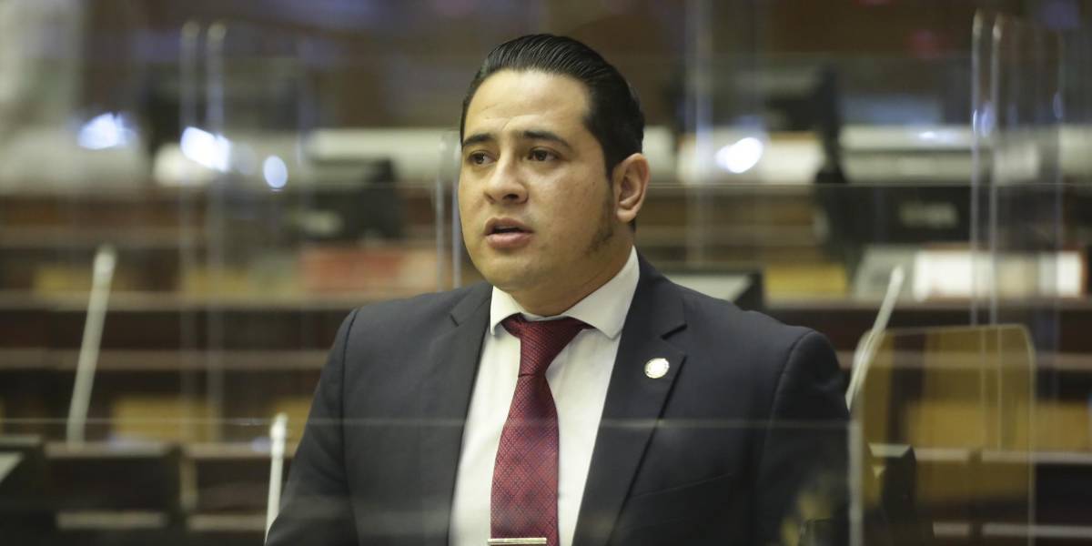 Ronny Aleaga será investigado por el presunto secuestro de su hijo en Venezuela