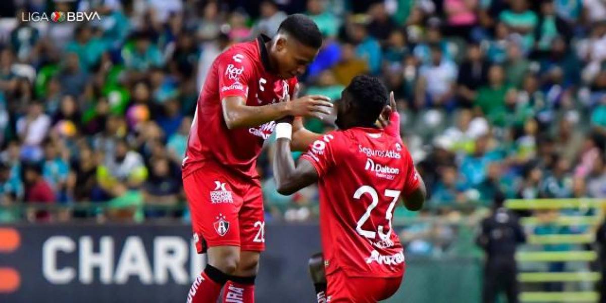 El ecuatoriano Jordy Caicedo anotó en el empate entre el Atlas contra el León por la Liga MX
