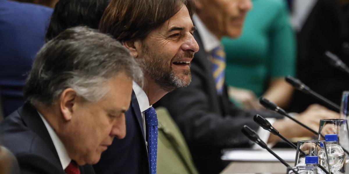 Lacalle Pou pide al Mercosur elecciones transparentes en Venezuela