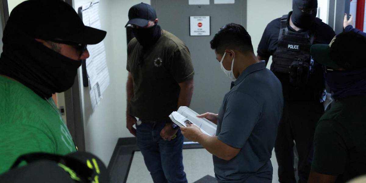 EE. UU. suspende la emisión de visas a conductores de camiones