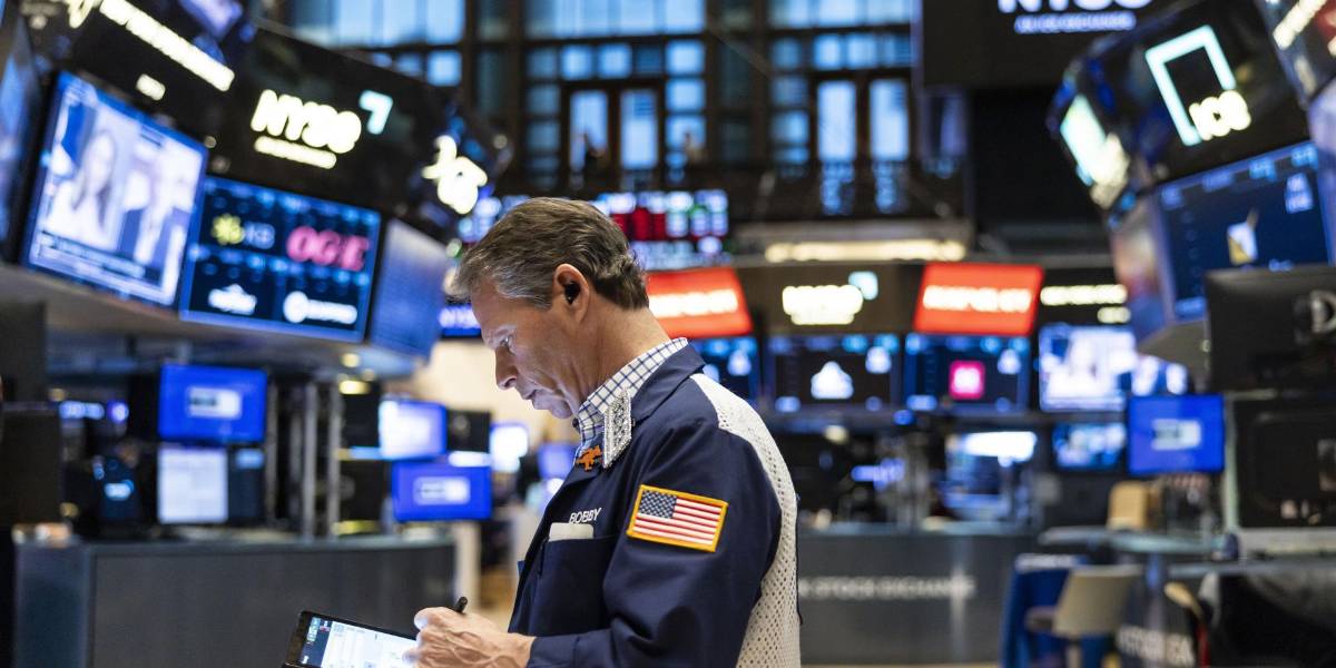 Extrema volatilidad en Wall Street en la mañana del lunes ante incertidumbre arancelaria