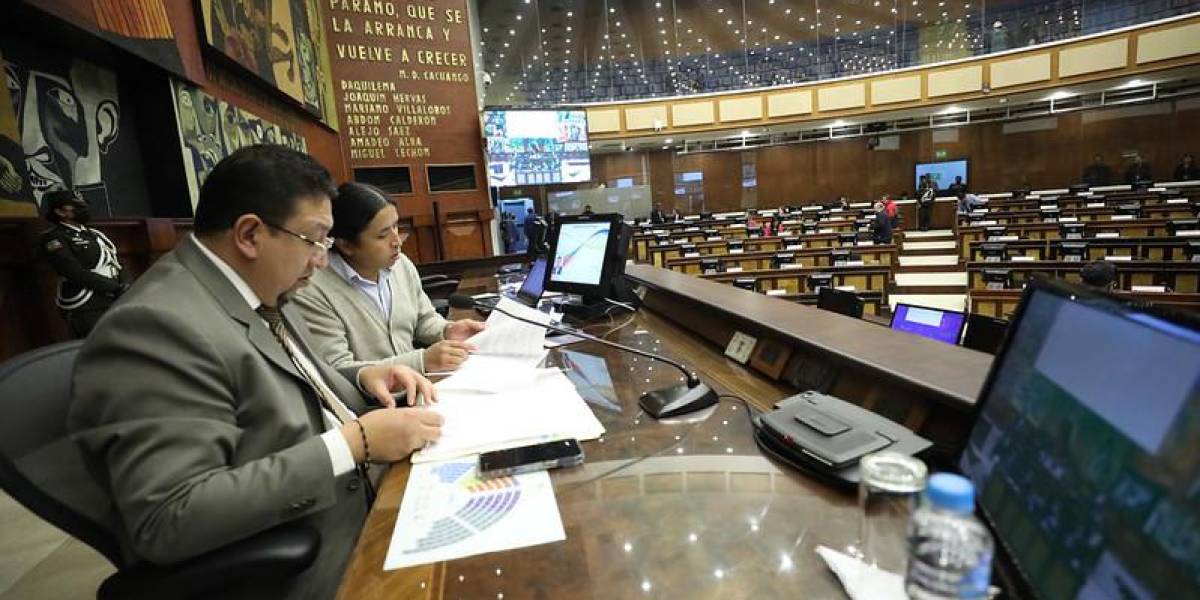 Asamblea suspende otra vez el debate sobre la destitución de Lasso y aún no hay los 92 votos, reconocen legisladores