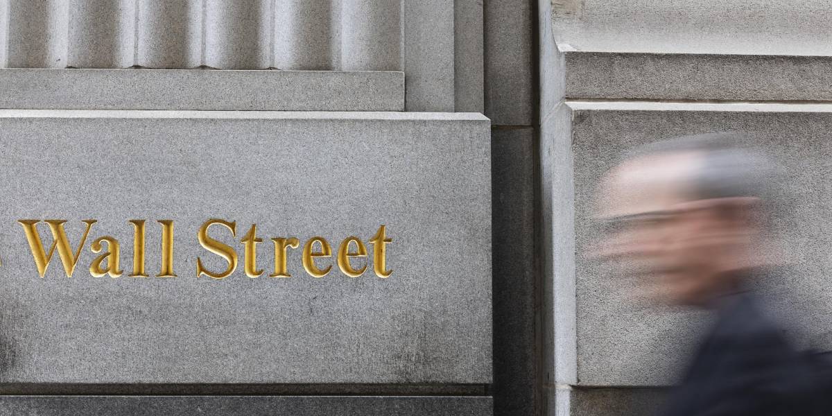 Las acciones y el dólar suben tras la tregua arancelaria de 90 días entre EE.UU. y China