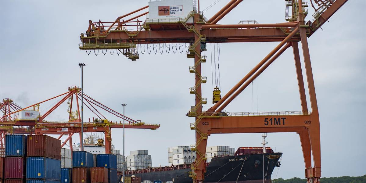 Colombia supera a Rusia como destino de exportaciones no petroleras de Ecuador