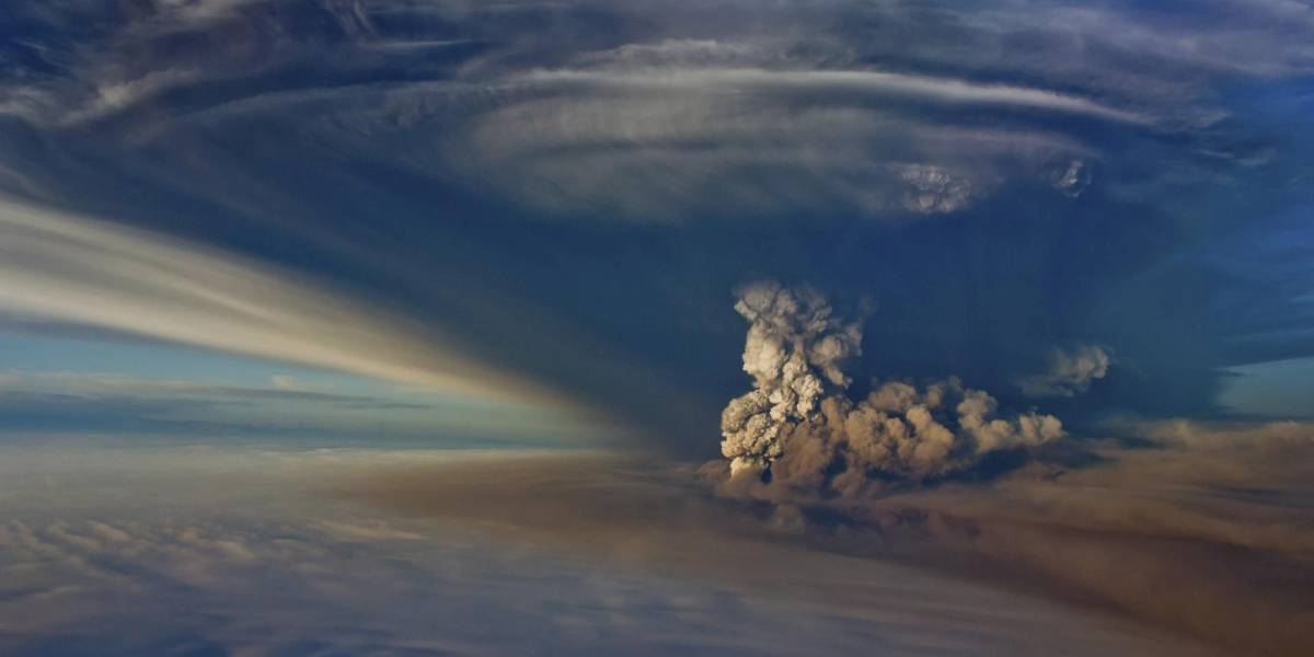 Islandia: una zona de seguridad se creó alrededor del volcán en erupción