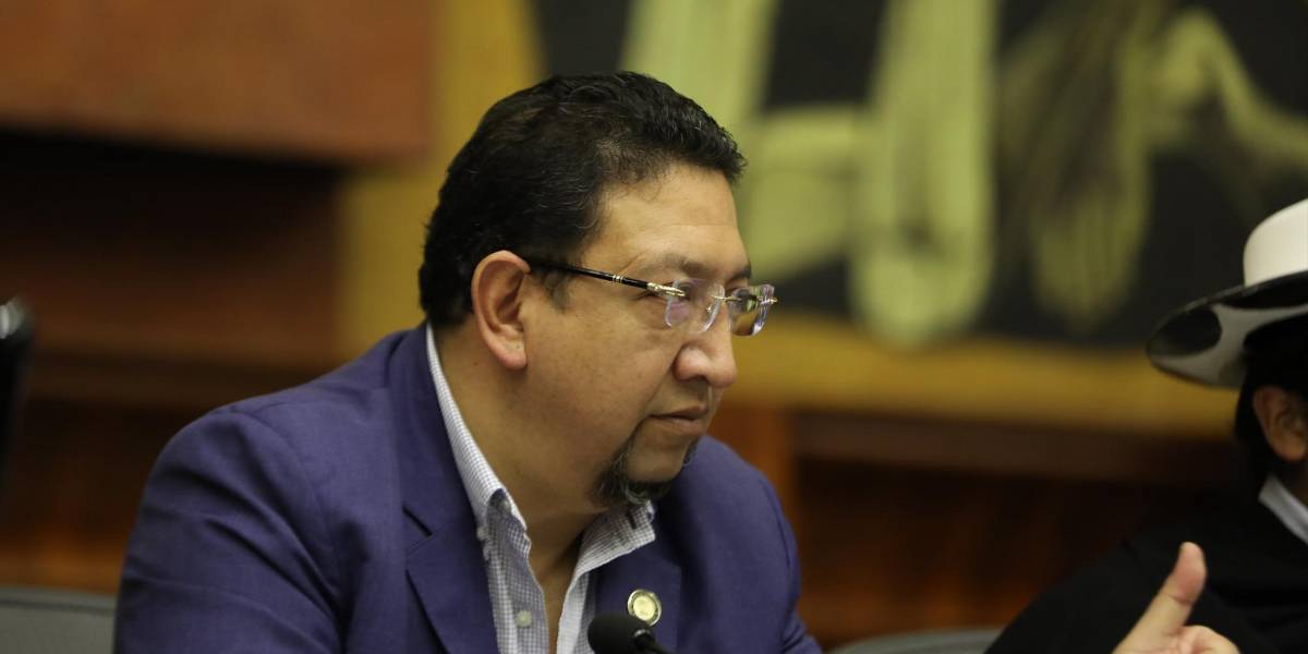 Virgilio Saquicela muestra su respaldo al juicio político contra el Consejo de la Judicatura