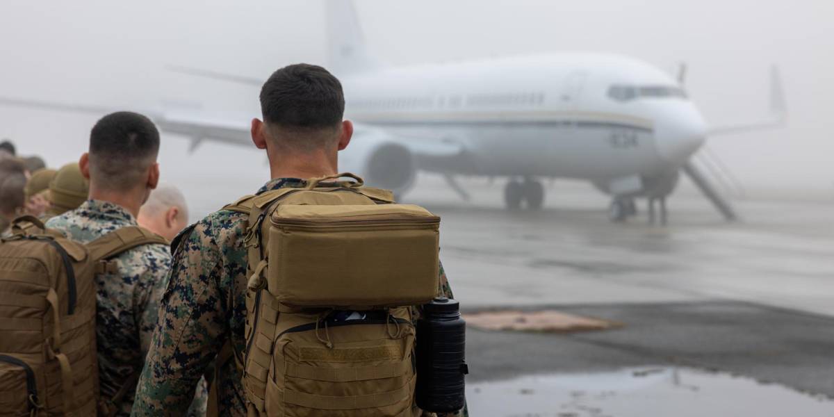 Ejército de EE. UU. llega a Guantánamo para preparar el centro de migrantes de Trump