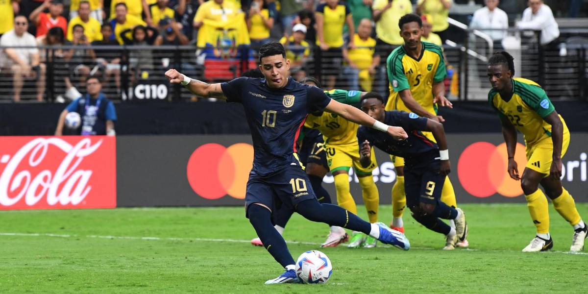 Kendry Páez y su receta para marcar de penal