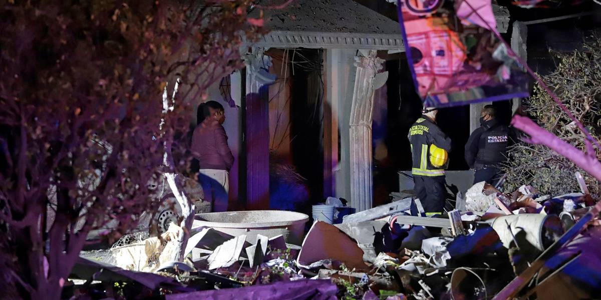 Seis muertos y 18 heridos por explosión de un taller de pirotecnia en México
