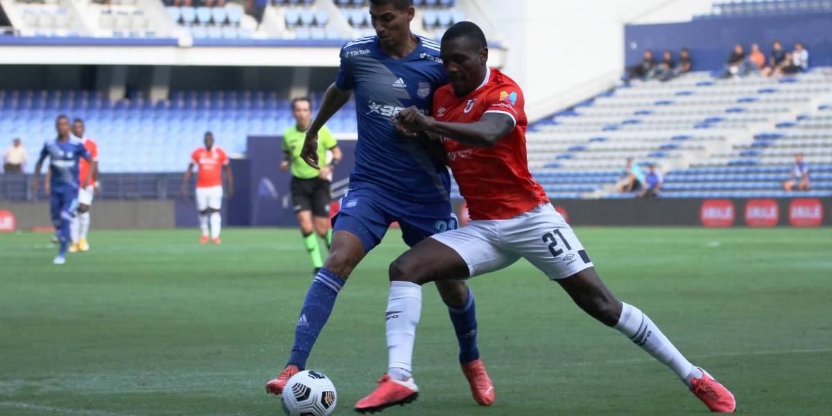 Universidad Católica y Emelec se juegan su última opción para alcanzar al líder Aucas