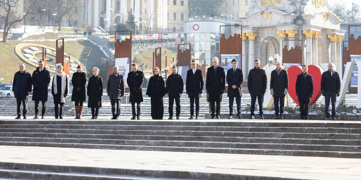 Ucrania conmemora tres años de la invasión sin presencia de EE. UU.