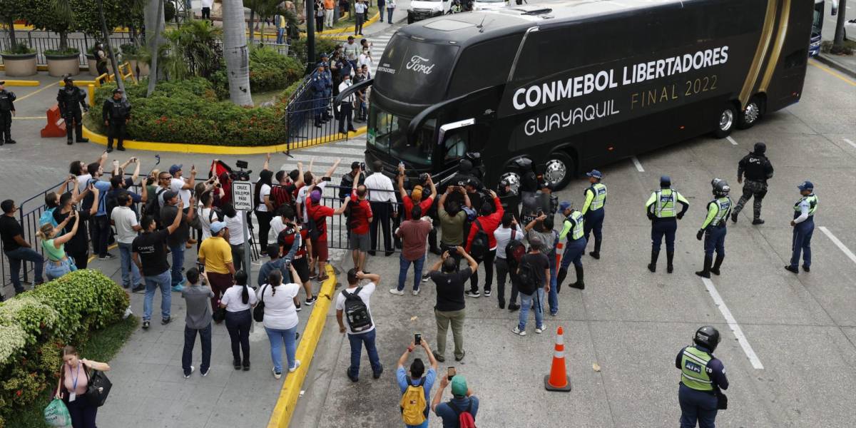 Copa Libertadores: Malestar por desorganización de buses Conmebol para llegar al estadio