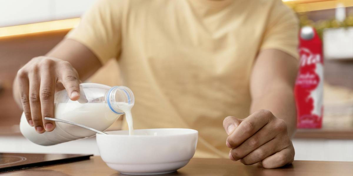 ¿Cómo varían las demandas nutricionales de los hombres, según su edad?