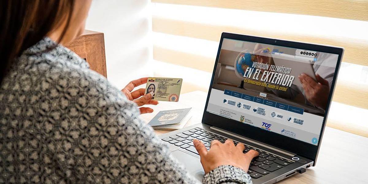 Ecuatorianos en el exterior pueden inscribirse para la votación telemática 2023